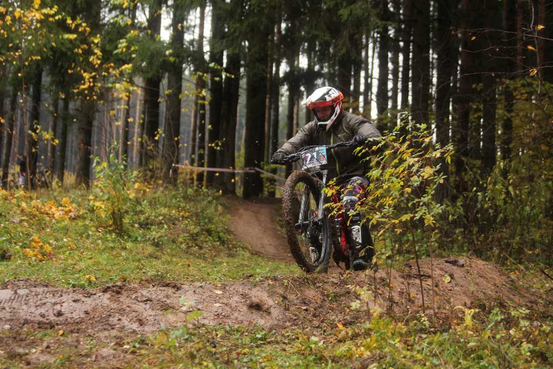 downhill-fahrrad.jpg