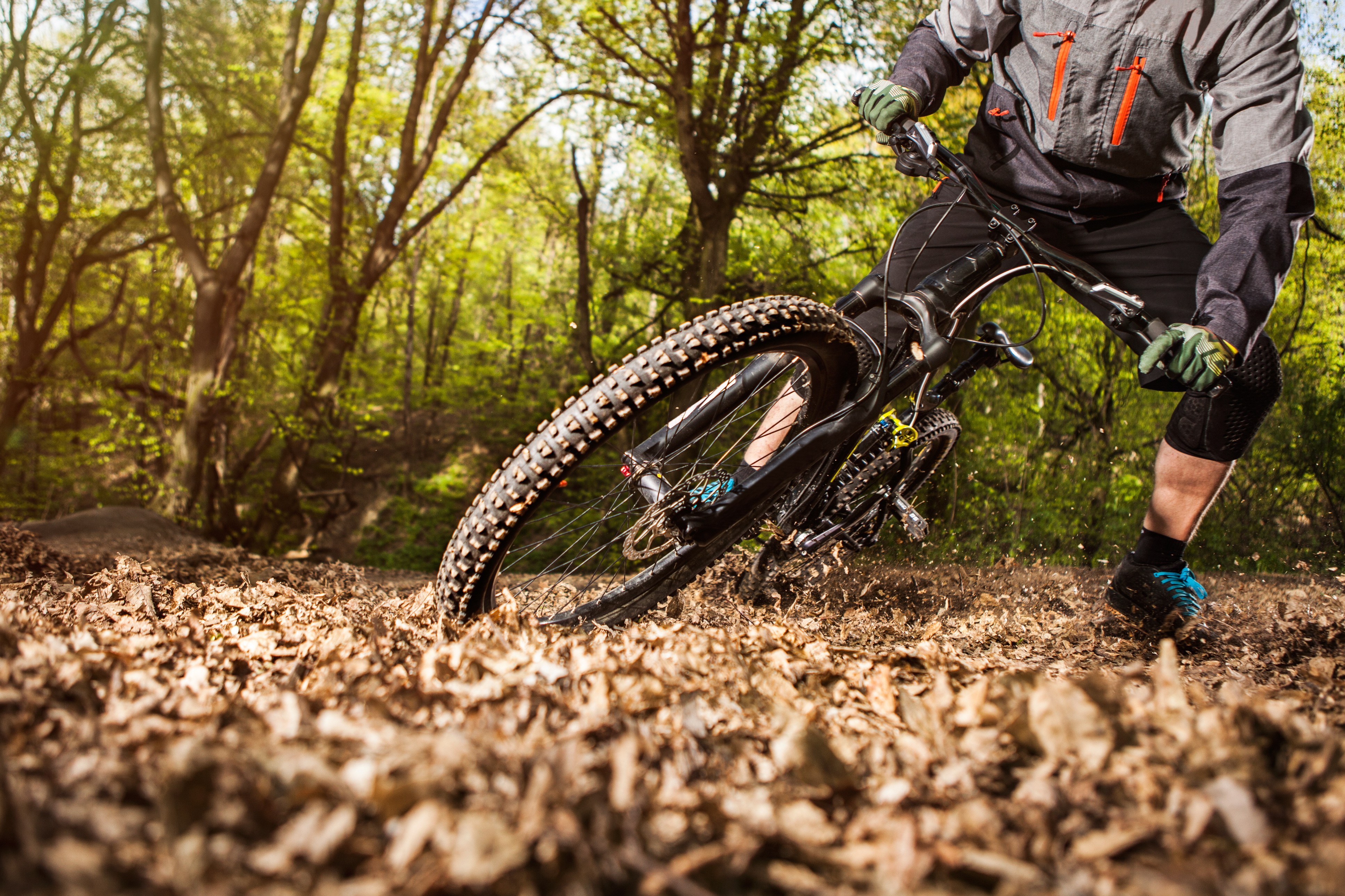 Mountainbike-Ausrüstung und Sicherheit